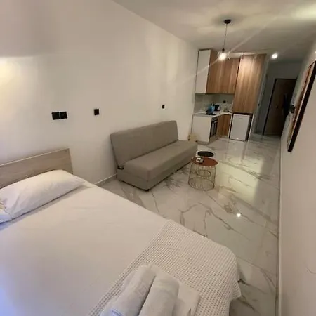 Luxury No4 In Ladadika 아파트 테살로니키