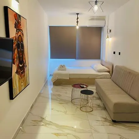 Luxury No4 In Ladadika Apartment *